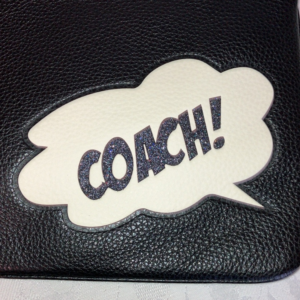 Coach limited Edition Marvel Bubble Pouch Wristlet Like New - Picture 6 of 6